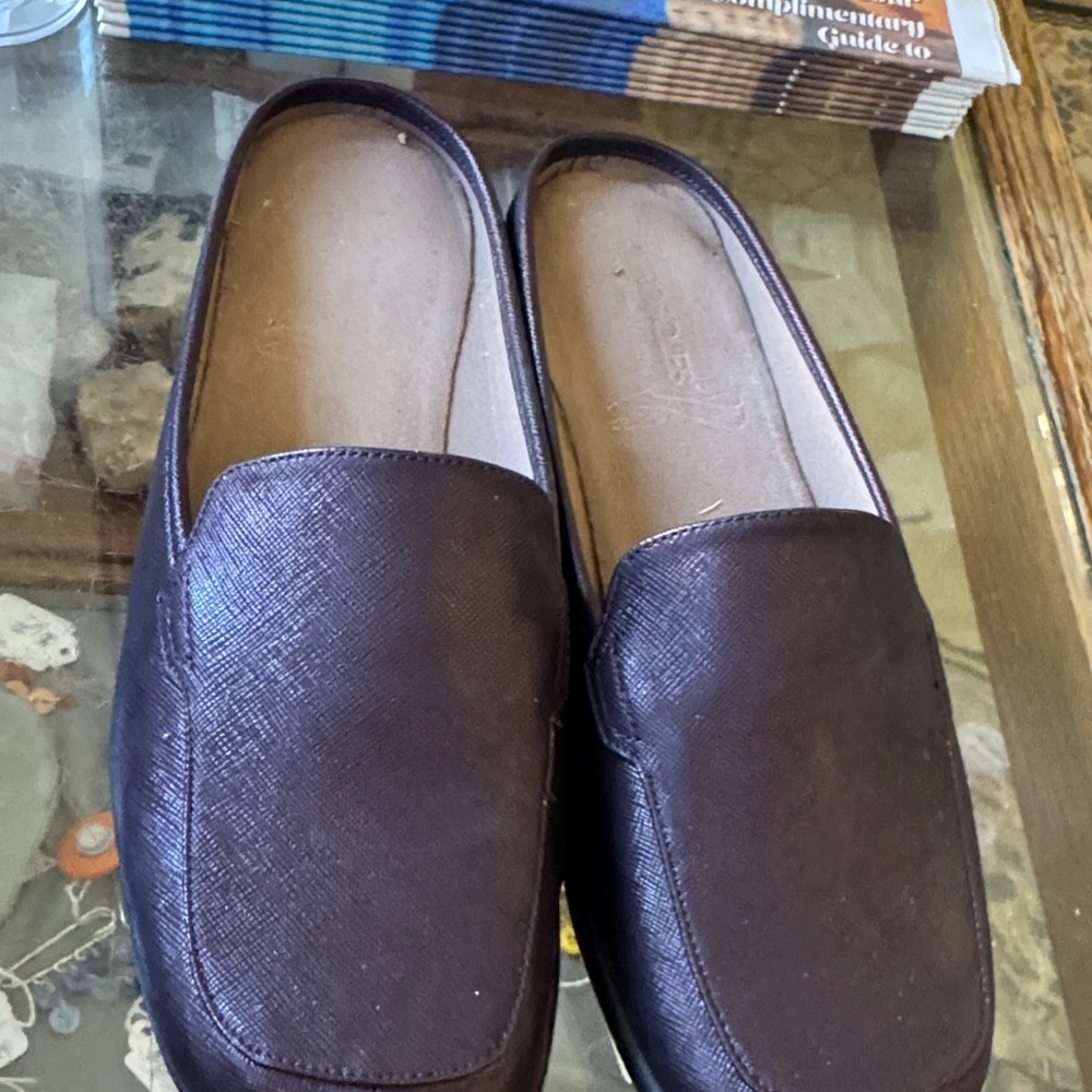 AEROSOLES Brown Loafers